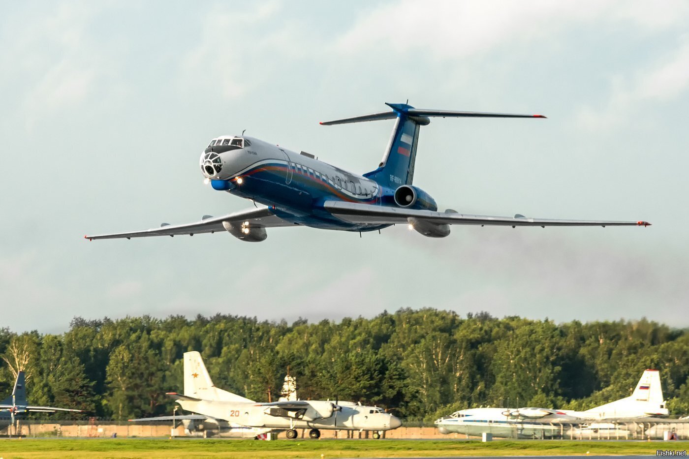 Только в полёте живут самолёты