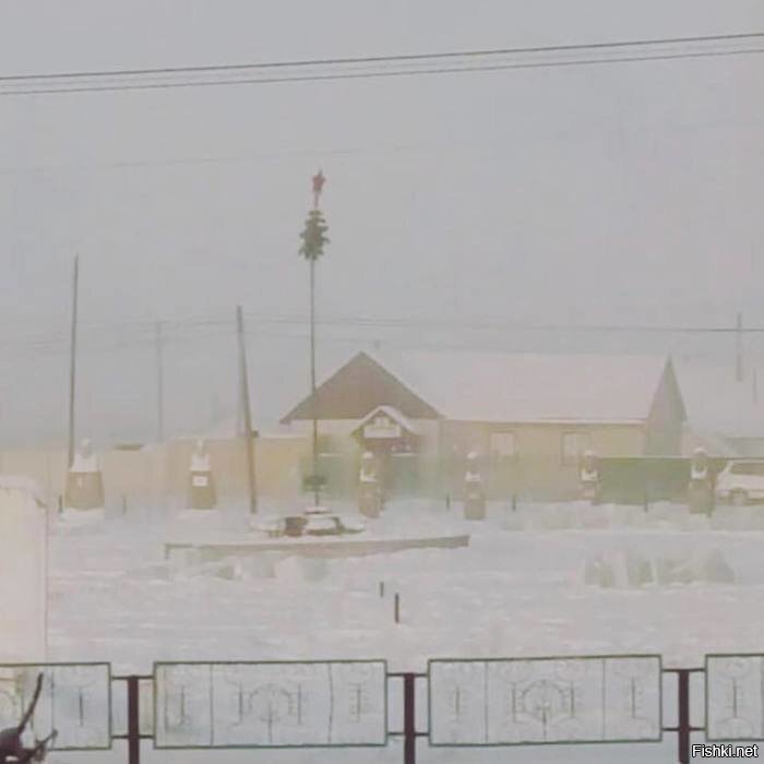 Ёлка в селе Амга (Якутия)