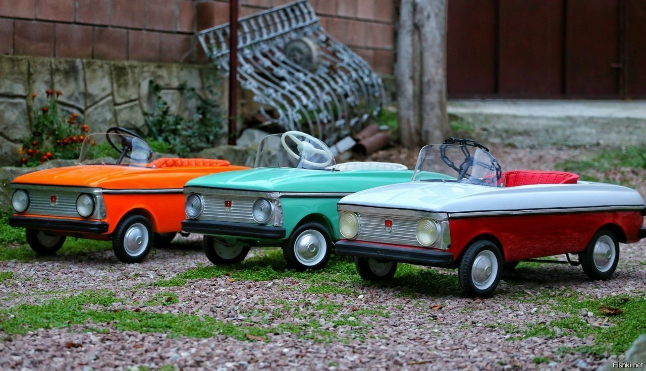 Первое транспортное средство (после детской коляски))))