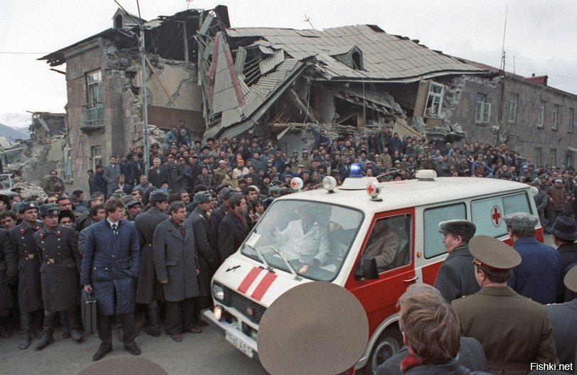 30 лет назад, 7 декабря 1988 года в Армении произошло мощное землетрясение