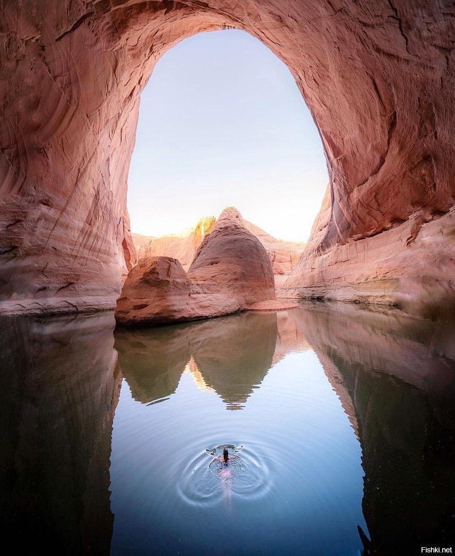 забыл, что было в описании, но где-то в США