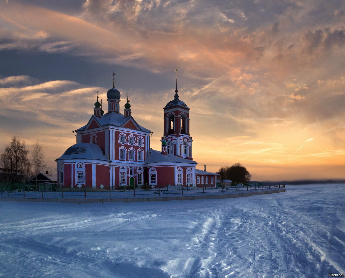 По пути между сказкой и былью