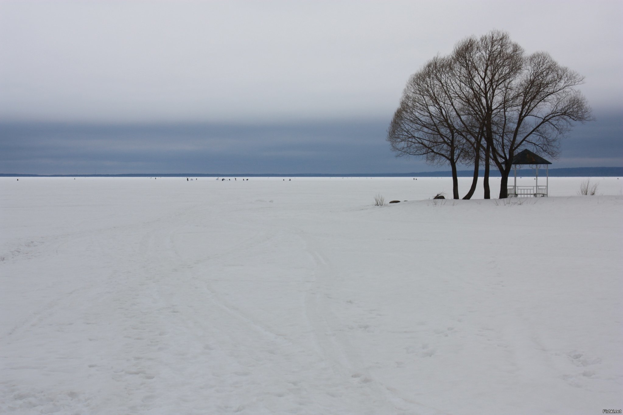 Плещеево озеро во льду