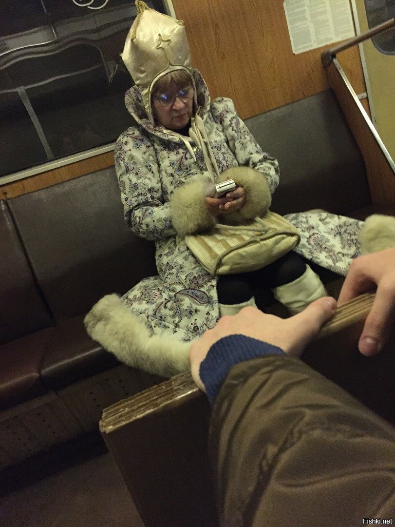 Думал снегурочка, а оказалось - высокоуровневый прист