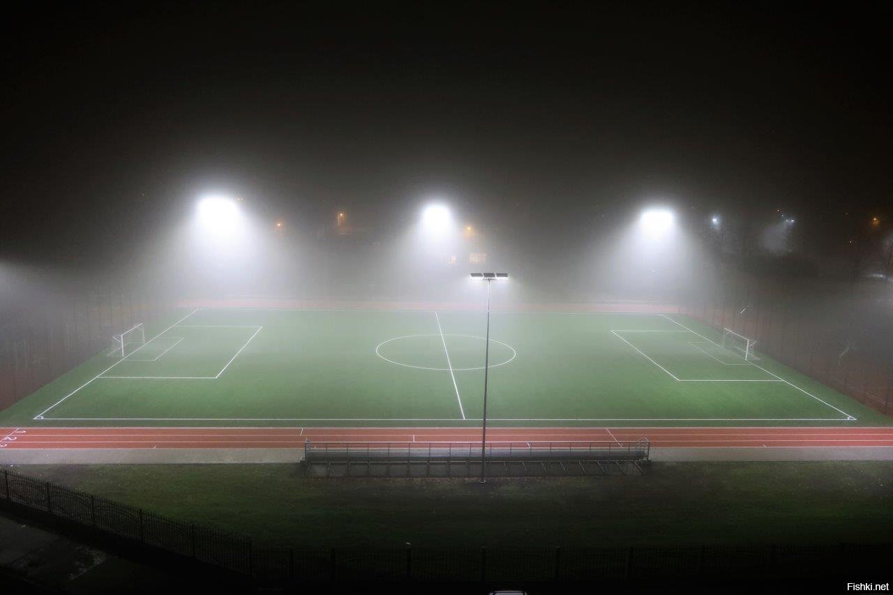 Школьный стадион