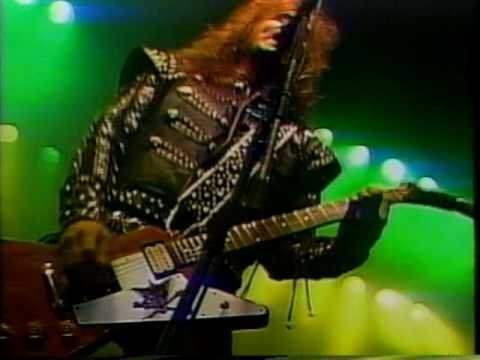 А этот концертник у меня на кассете есть 