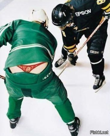 Гей не играет в хоккей