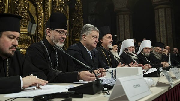 Голая политика: цели и мотивы создания «новой церкви» на Украине