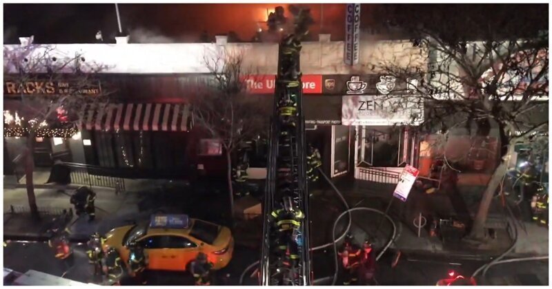 Мощный взрыв во время тушения пожара в Нью-Йорке