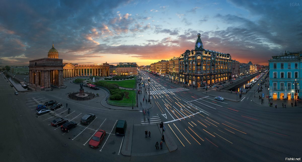 Невский и канал Грибоедова