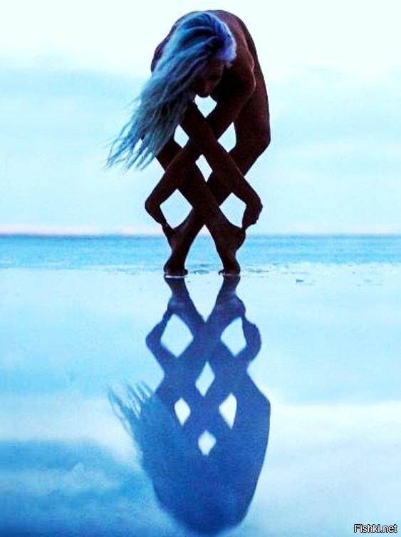 Просто девушка