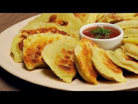 Посикунчики - жареные пирожки с мясом