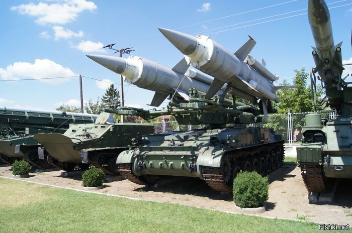 2П24 — советская самоходная пусковая установка ЗРК 2К11 «Круг»