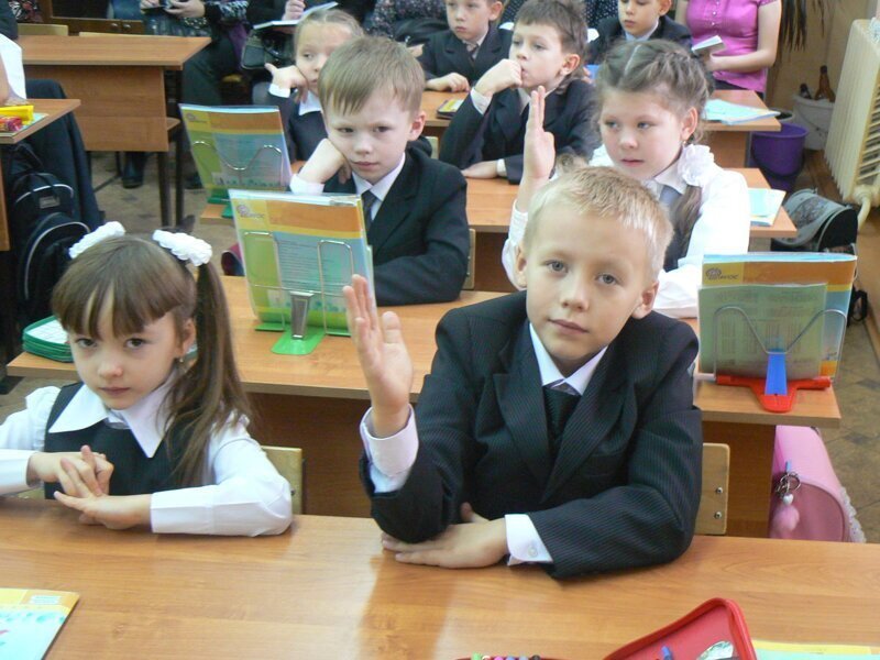 В Петербурге началась запись детей в первый класс