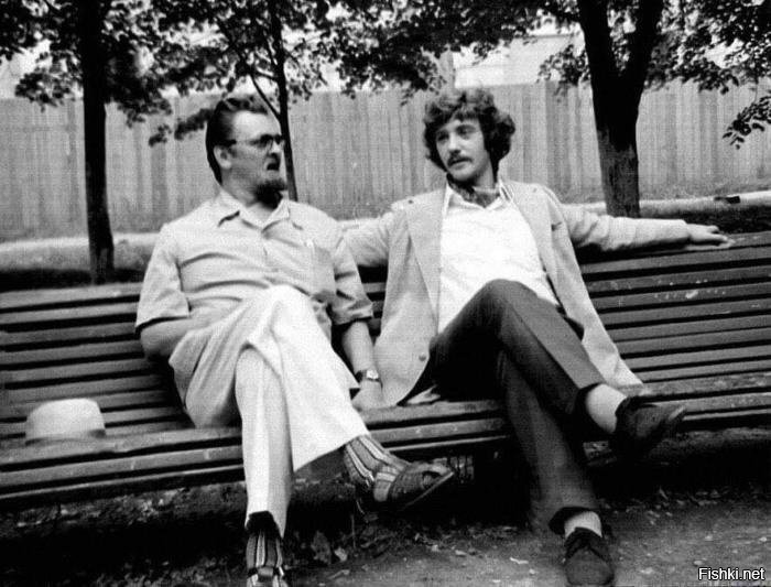 Управдом Бунша и Жорж Милославский в перерыве между съемками, Москва, 1973 год
