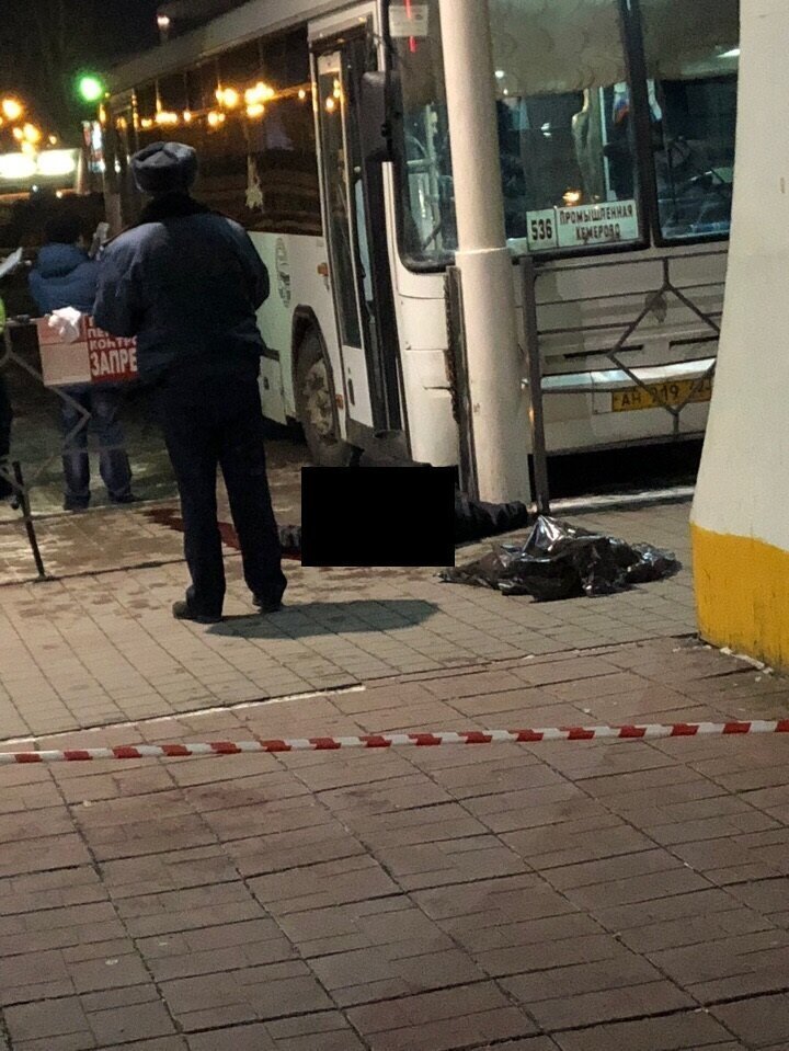 Автобус насмерть задавил охранника на кемеровском автовокзале