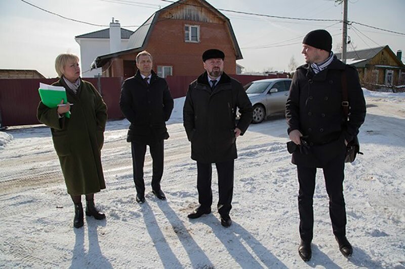 Депутаты Екатеринбурга нашли школу с выгребной ямой вместо туалета