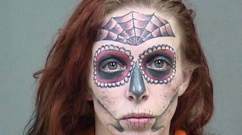 Женщина со зловещей татуировкой на лице арестована уже в третий раз за полгода