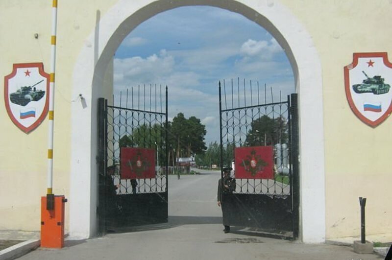 В воинской части в Свердловской области прогремел взрыв. Один солдат погиб, четверо ранены