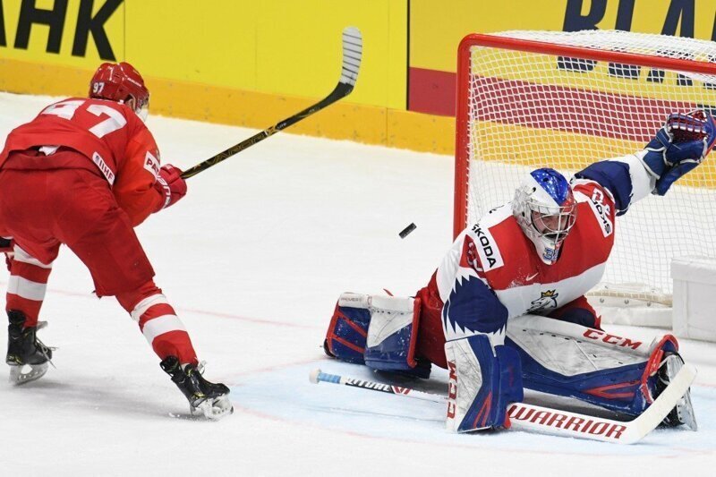 Российские хоккеисты разгромили чехов на чемпионате мира