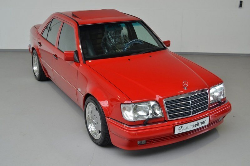 Редкий зверь: Mercedes E60 AMG 1995 года продают по цене нового S-Class