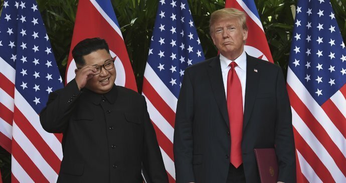 Трамп пригласил Ким на короткое свидание. В воскресенье в демилитаризованную зону