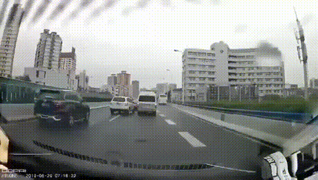 Довыпендривался чувак