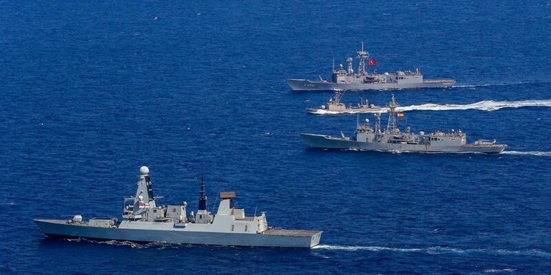 Как Украина хочет затащить НАТО в Черное море