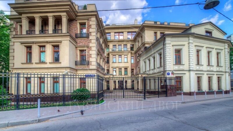 Четырёхлетний мальчик, купил квартиру за 500 млн. руб
