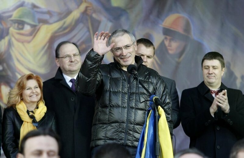 Жаждет крови – Ходорковский стоит за майданом на Украине и пытается раскачать Россию