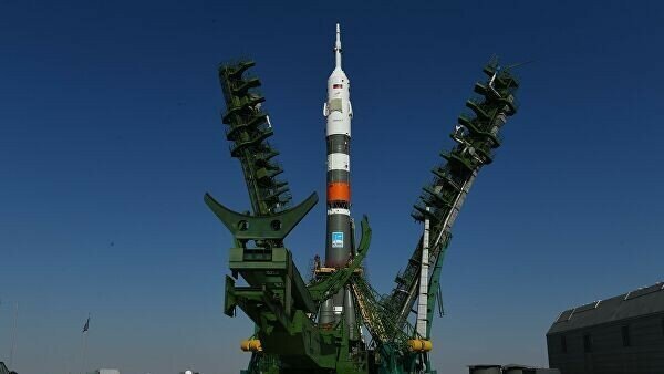 Россия впервые запустила в космос робота