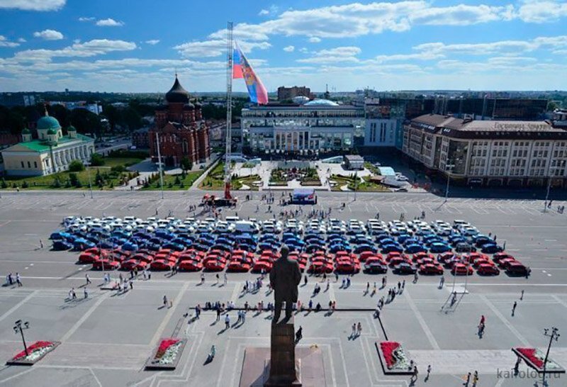 Про российский флаг