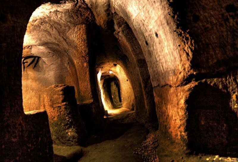 Подземный мегалабиринт в Эквадоре