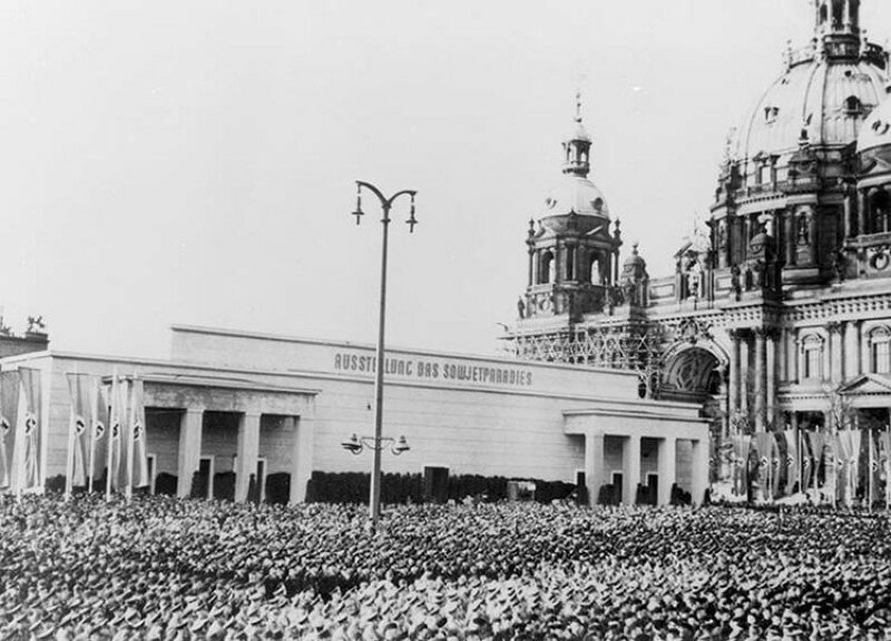 «Советский рай»: какую выставку «трофеев» устроили немцы в 1942 году