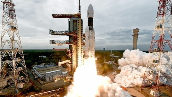 Индийский "Чандраян-2" потерпел неудачу при посадке на Луну