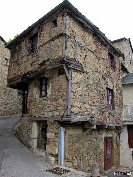 Так выглядит старейший дом в Авероне, Франция