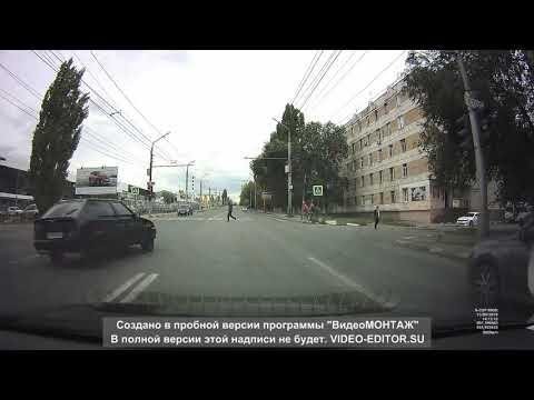 Саратов. На красный по встречной полосе на огромной скорости