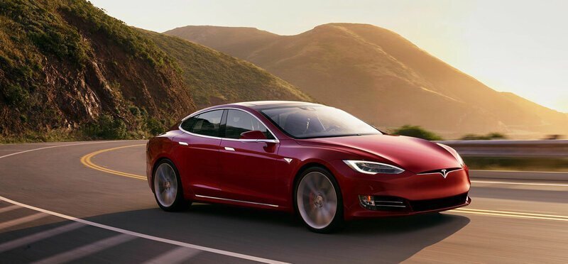 Доставки автомобилей Tesla превысили 100 тысяч в третьем квартале 2019 года