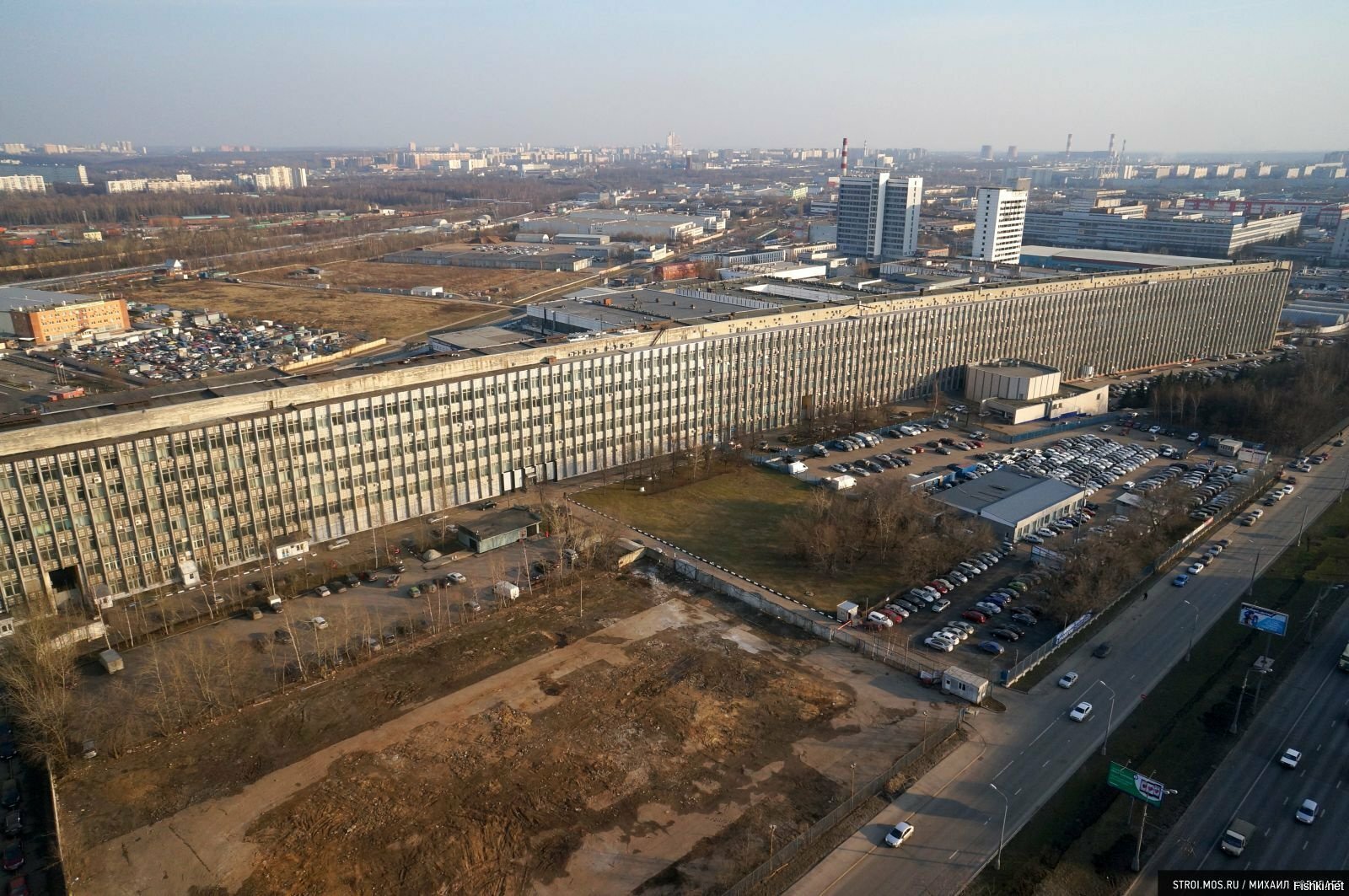 длинный дом в Москве