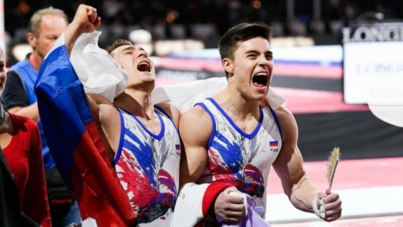 Мужская сборная России по спортивной гимнастике впервые в истории завоевала золото чемпионата мира