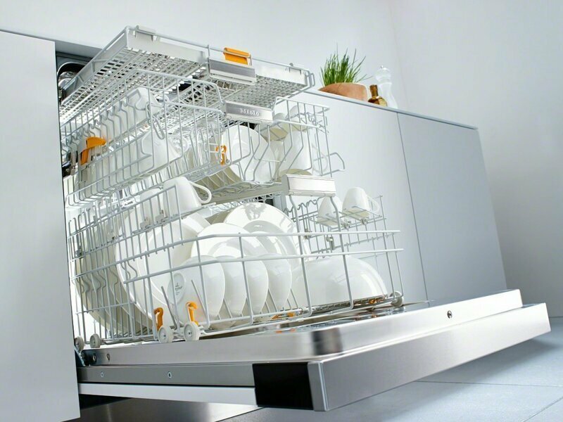 Почему посудомоечная машина не справляется с работой?