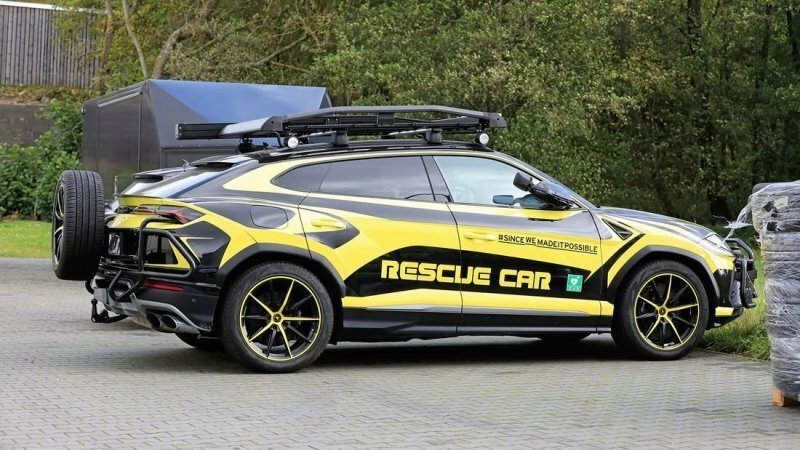 Lamborghini Urus превратили в машину для спасателей