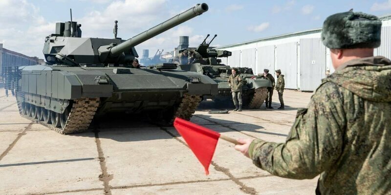 Первые танки «Армата» поступят в российские войска в ближайшие месяцы
