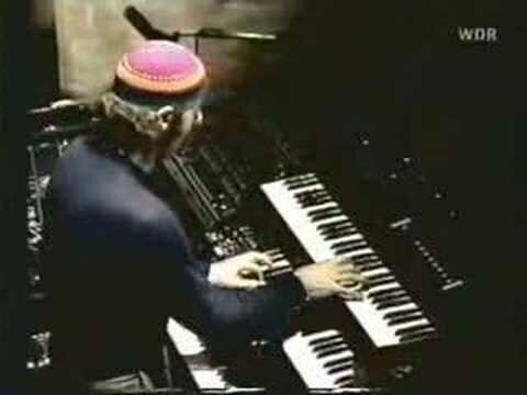 просто положу это здесь: Weather Report - Birdland