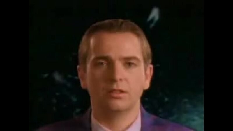 и бабник тот ещё )) (правильный): Peter Gabriel - Blood Of Eden