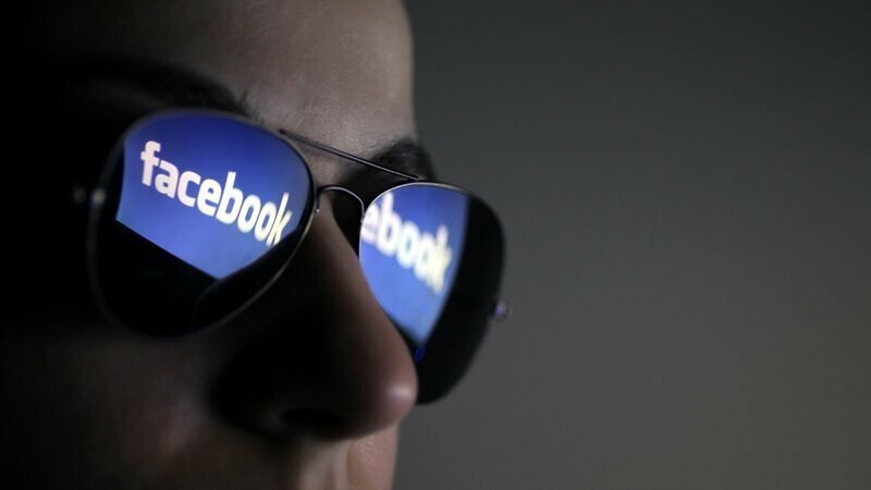 Facebook* тайно следит за каждым из нас – Италия в бешенстве
