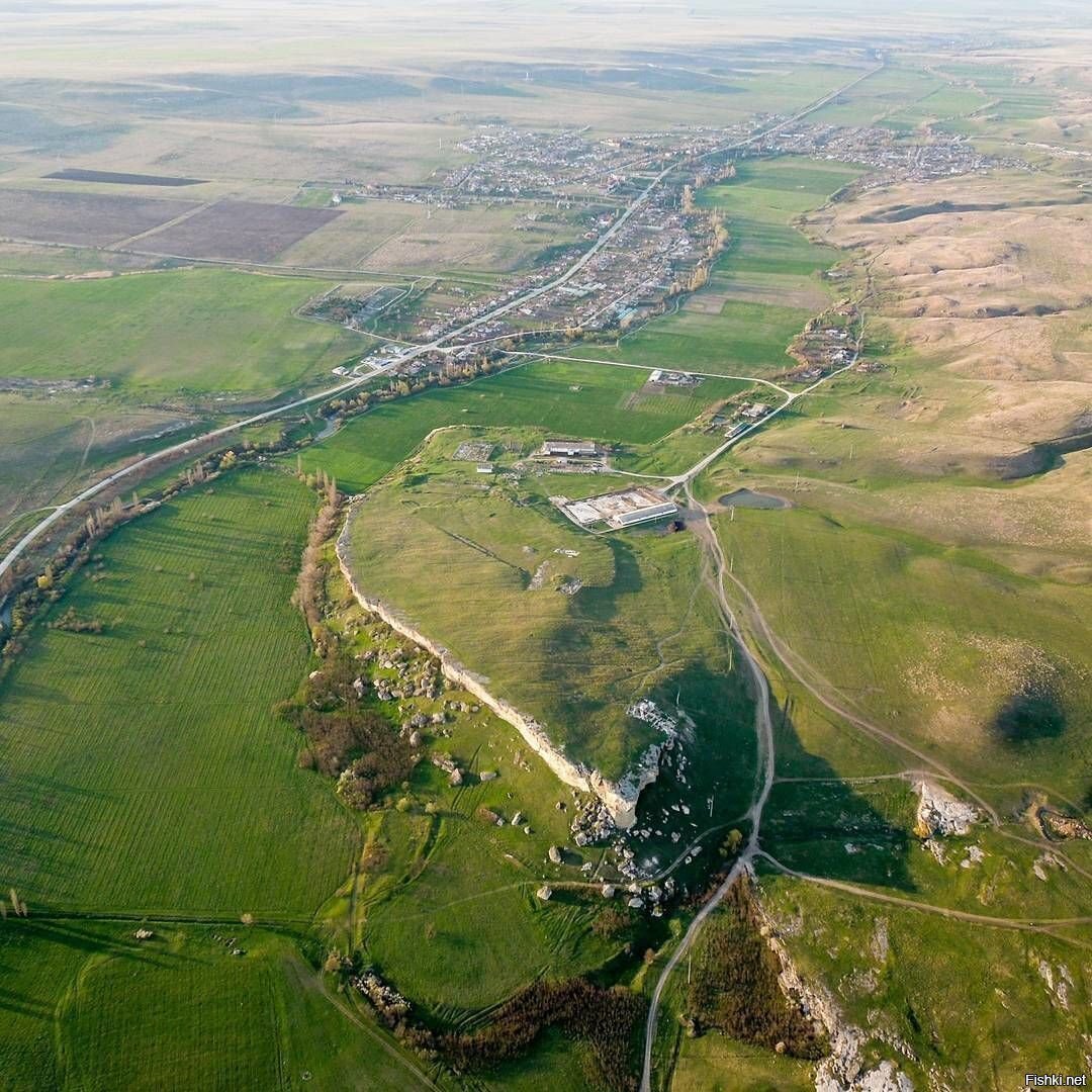 Белая скала, Крым