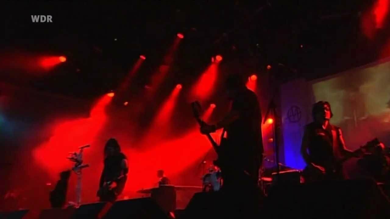 последнее с Рэйвеном в том числе: Ministry - Just One Fix