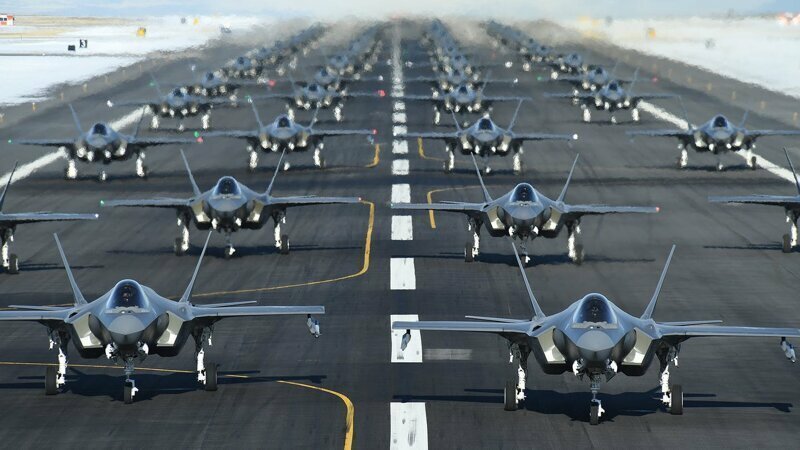 На какие деньги Польша покупает у США F-35