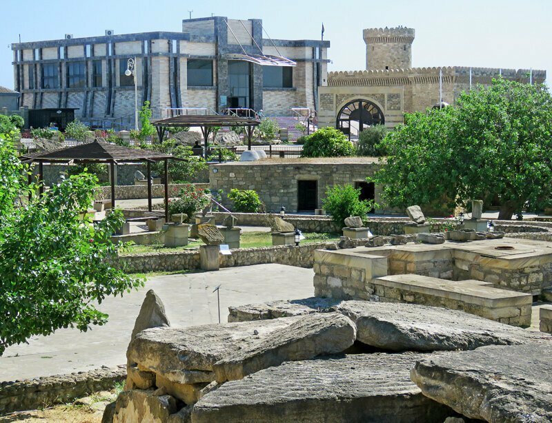 Апшерон. Часть 4: азербайджанский скансен Гала